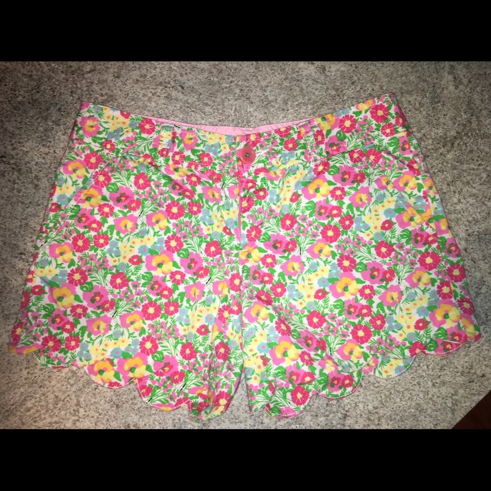 Lilly Pulitzer Scalloped Shorts